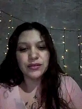 juliial online show from 28, 5, 2026