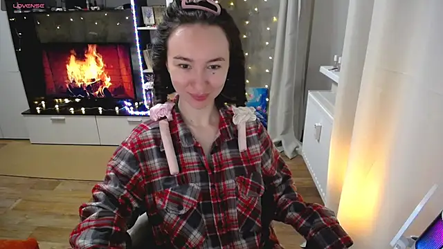 Maryana Ro online show from 4, 5, 2026