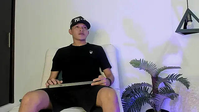 Snapshot of Nico_Saint_ chatting on 30, 5, 2026 Nico Saint online show from 30, 5, 2026