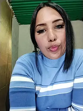 Snapshot of shantall_cute chatting on 8, 6, 2026 shantall cute online show from 8, 6, 2026