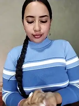 Snapshot of shantall_cute chatting on 4, 6, 2026 shantall cute online show from 4, 6, 2026