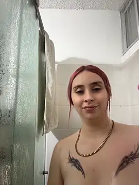 Snapshot of Sophia_LuxxX chatting on 7, 6, 2026 Sophia LuxxX online show from 7, 6, 2026