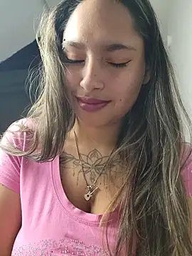 Snapshot of Evangeline_Salas chatting on 14, 7, 2026 Evangeline Salas online show from 14, 7, 2026