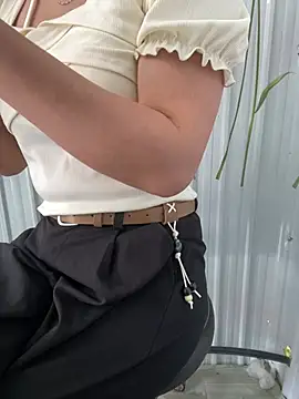 Ure sexy online show from 1, 6, 2026