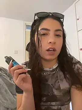 Snapshot of naomiiii55 chatting on 8, 6, 2026 naomiiii55 online show from 8, 6, 2026