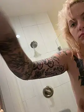 scaryfxckingmary online show from 15, 7, 2026