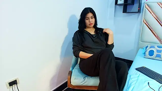 Snapshot of Kan_Rousse chatting on 27, 6, 2026 Kan Rousse online show from 27, 6, 2026
