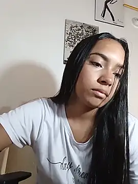 Snapshot of xcleila chatting on 20, 6, 2026 xcleila online show from 20, 6, 2026