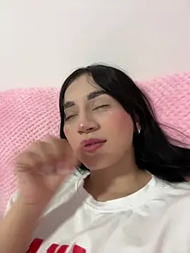Snapshot of dolliemma chatting on 23, 7, 2026 dolliemma online show from 23, 7, 2026