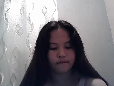 Snapshot of ThePrettySecret chatting on 17, 6, 2026 ThePrettySecret online show from 17, 6, 2026
