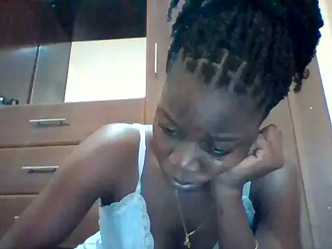 Snapshot of zainaxxxxx chatting on 29, 6, 2026 zainaxxxxx online show from 29, 6, 2026