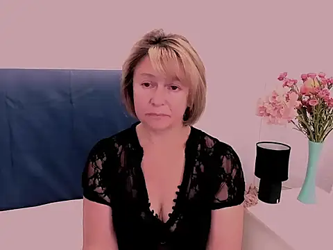 Snapshot of MarieneHot chatting on 6, 7, 2026 MarieneHot online show from 6, 7, 2026