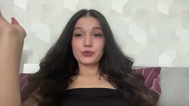 Snapshot of LisetteParajon chatting on 23, 6, 2026 LisetteParajon online show from 23, 6, 2026