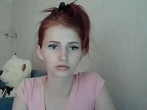 Snapshot of ViolaHot_ chatting on 13, 7, 2026 ViolaHot online show from 13, 7, 2026