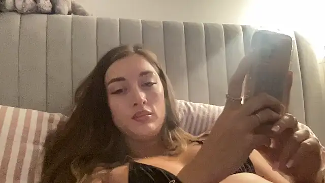 Snapshot of Stripper_SofiaX chatting on 3, 6, 2026 Stripper SofiaX online show from 3, 6, 2026