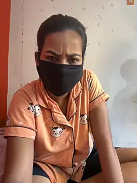 Snapshot of Desi_couple100 chatting on 29, 5, 2026 Desi couple100 online show from 29, 5, 2026