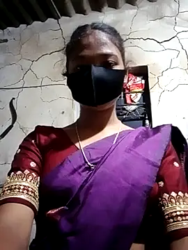 Snapshot of Madhuri-singh88 chatting on 29, 5, 2026 Madhuri-singh88 online show from 29, 5, 2026