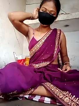 Snapshot of Madhuri-singh88 chatting on 4, 6, 2026 Madhuri-singh88 online show from 4, 6, 2026