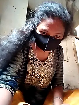 Snapshot of Madhuri-singh88 chatting on 2, 6, 2026 Madhuri-singh88 online show from 2, 6, 2026
