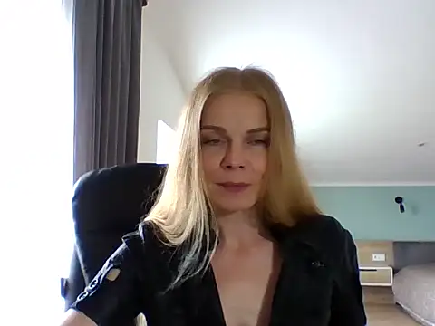 Snapshot of Tina5394 chatting on 12, 6, 2026 Tina5394 online show from 12, 6, 2026