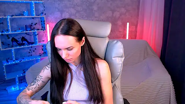 Snapshot of NicoleMerz chatting on 10, 7, 2026 NicoleMerz online show from 10, 7, 2026