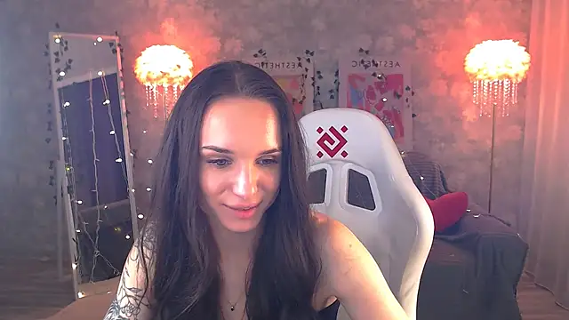 Snapshot of NicoleMerz chatting on 11, 6, 2026 NicoleMerz online show from 11, 6, 2026