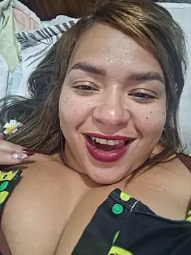Snapshot of leonorq chatting on 1, 6, 2026 leonorq online show from 1, 6, 2026