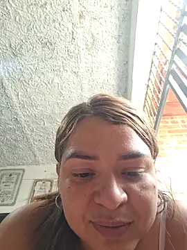 Snapshot of leonorq chatting on 31, 5, 2026 leonorq online show from 31, 5, 2026