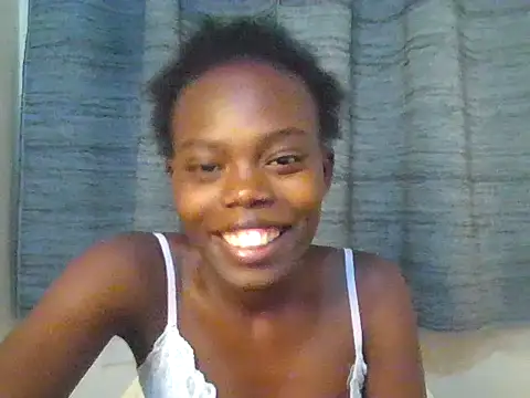 Snapshot of Sweet_quincy chatting on 28, 6, 2026 Sweet quincy online show from 28, 6, 2026