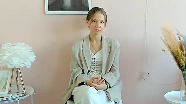 Snapshot of CristiRedpath chatting on 31, 5, 2026 CristiRedpath online show from 31, 5, 2026