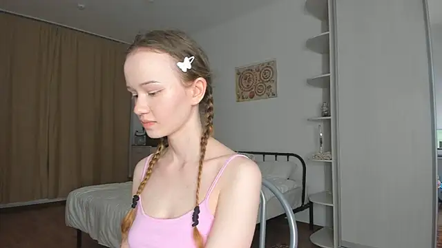 babymolly2 online show from 14, 6, 2026
