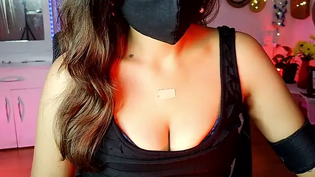 Yalinahotty online show from 2, 6, 2026