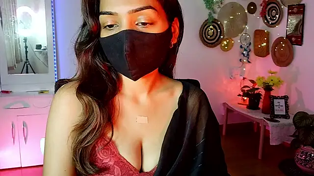 Yalinahotty online show from 2, 6, 2026