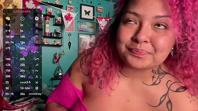 Snapshot of chilepinaaa chatting on 4, 7, 2026 chilepinaaa online show from 4, 7, 2026