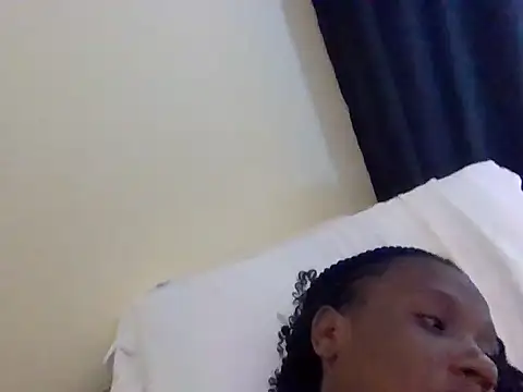 Snapshot of Sexxy_petite1 chatting on 9, 7, 2026 Sexxy petite1 online show from 9, 7, 2026