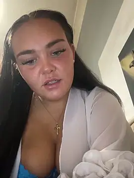 Snapshot of MaddisonWhitex chatting on 14, 6, 2026 MaddisonWhitex online show from 14, 6, 2026