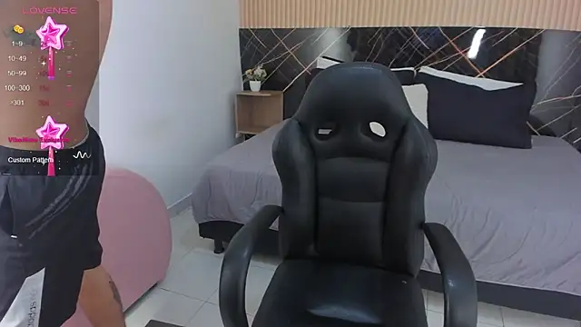 Snapshot of Mauro_boy chatting on 2, 6, 2026 Mauro boy online show from 2, 6, 2026