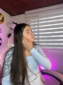 Noa bunny  online show from 14, 7, 2026