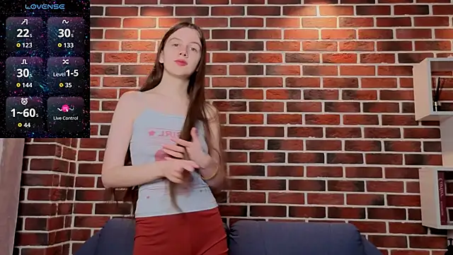 MyrtaMcclaney online show from 17, 6, 2026
