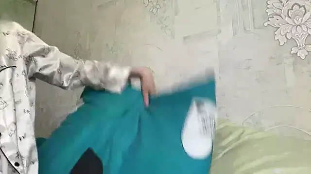 Snapshot of HeIen_cute chatting on 14, 6, 2026 HeIen cute online show from 14, 6, 2026