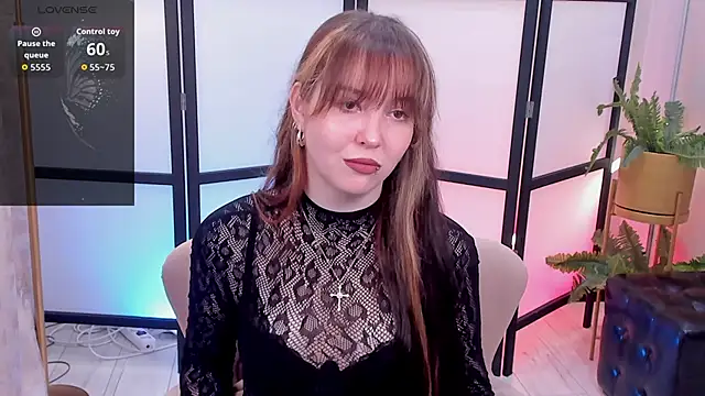 Hyuna Flowers online show from 7, 6, 2026
