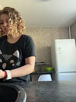 AnikaXRose online show from 2, 6, 2026