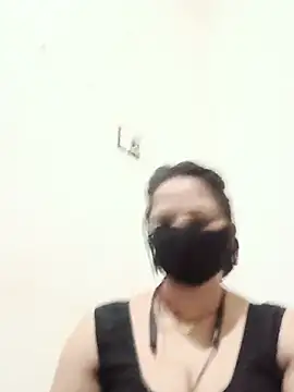 Snapshot of Karishma_bhabi3 chatting on 24, 6, 2026 Karishma bhabi3 online show from 24, 6, 2026