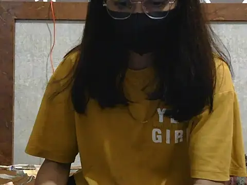 Snapshot of Sanskari-sexy chatting on 28, 7, 2026 Sanskari-sexy online show from 28, 7, 2026
