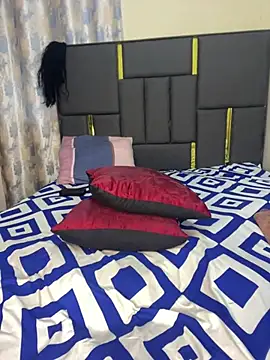 Snapshot of Mysterious_coco chatting on 28, 7, 2026 Mysterious coco online show from 28, 7, 2026