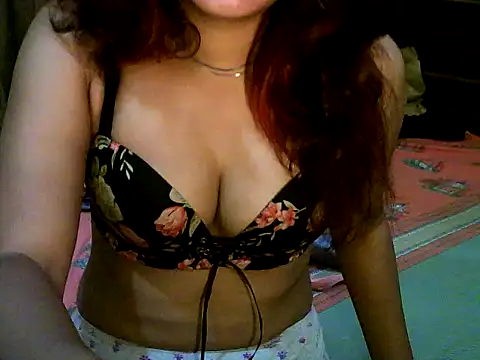 Snapshot of strip_nia chatting on 30, 6, 2026 strip nia online show from 30, 6, 2026