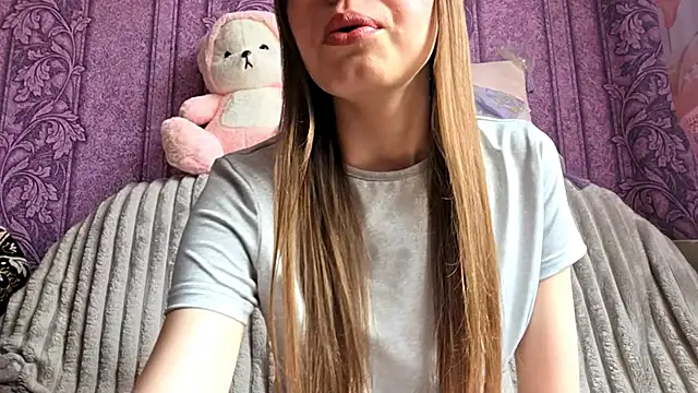 Snapshot of JuleRiter chatting on 1, 6, 2026 JuleRiter online show from 1, 6, 2026