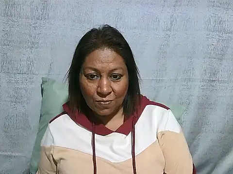 IndianSexyMilf69 online show from 6, 6, 2026