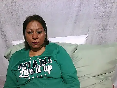 IndianSexyMilf69 online show from 22, 6, 2026