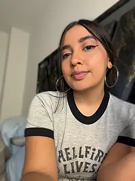 HaileyBieber  online show from 9, 7, 2026
